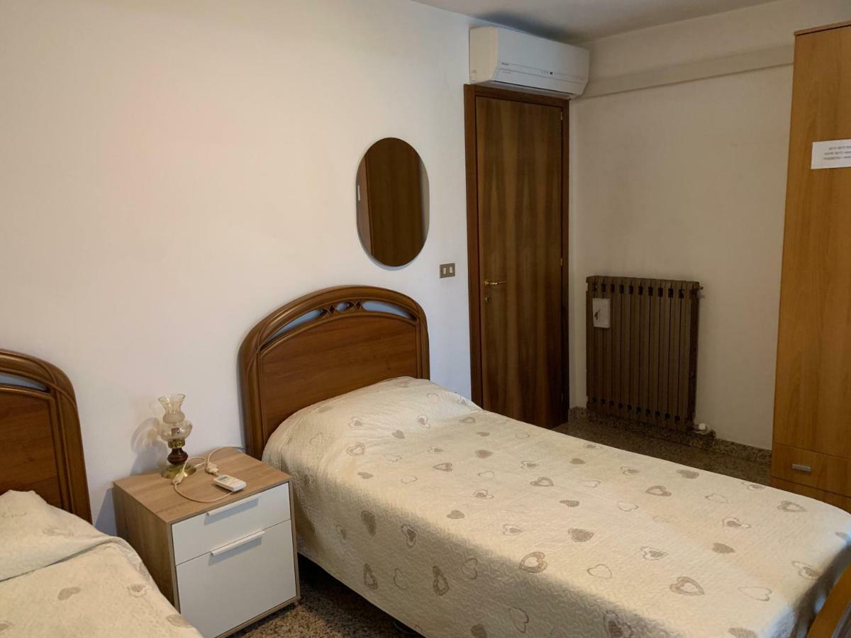 Camere Solidea Veronella エクステリア 写真
